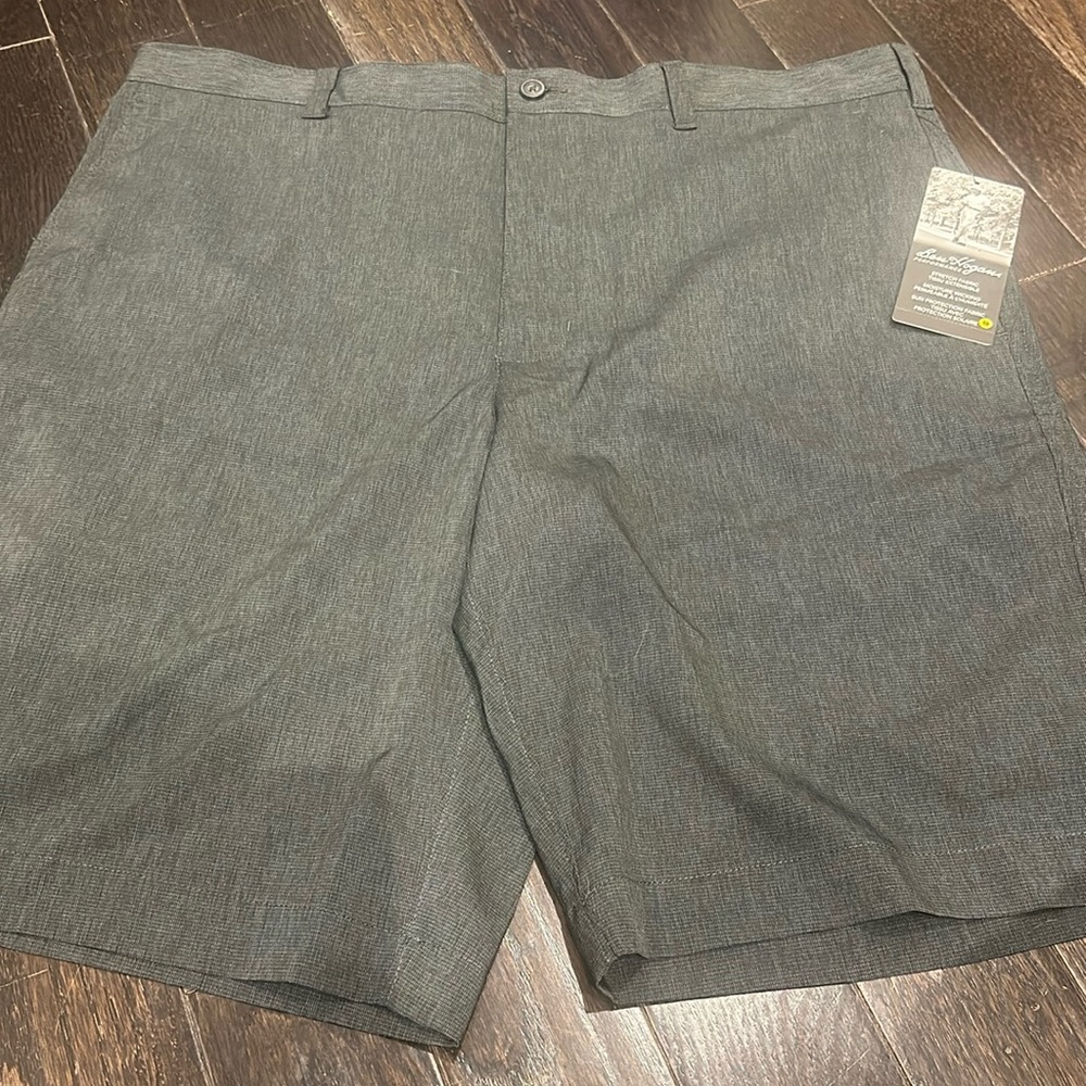 NWT Ben Hogan Golf shorts -size 38